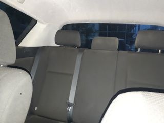 Vendo Toyota Corolla 1.6 VVTi Sol 110 cv 3 puertas