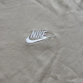 Maglietta della Nike da uomo color beige