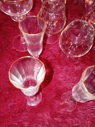 Juego copas y licorera