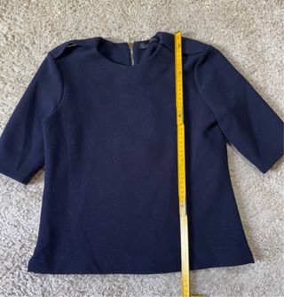 Top Zara Azul Marino Textura Relieve