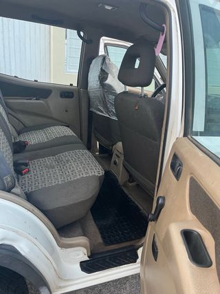 Nissan Terrano II 2003