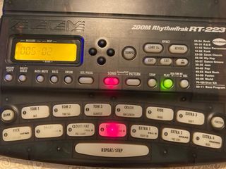 Caja de ritmos ZOOM RhythmTrak RT-223