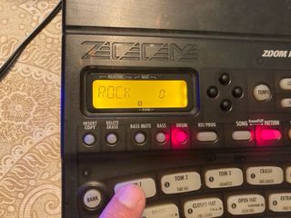 Caja de ritmos ZOOM RhythmTrak RT-223