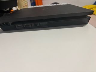 PS4 (PlayStation 4) Negra