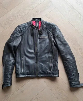 Chaqueta de cuero Replay Talla S estilo motera