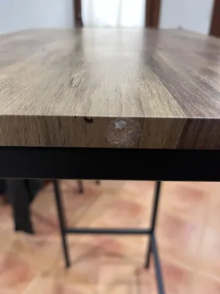 Set 2 Mesas Altas de Bar y 2 Taburetes