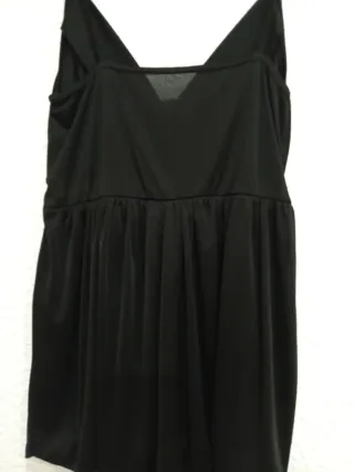 Camiseta negra M con encaje