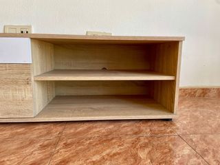 Mueble de comedor modular madera y blanco