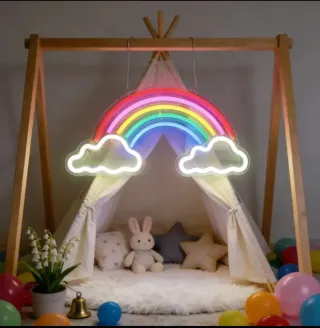 Lampada LED Neon "Arcobaleno con Nuvolette"