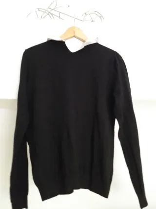 Jersey negro cuello bebé talla L