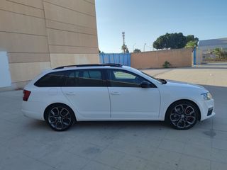 SKODA OCTAVIA COMBI RS 2.0 TDI 184 CV DSG AÑO 2016