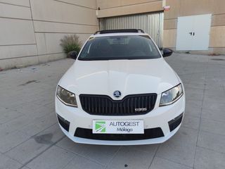 SKODA OCTAVIA COMBI RS 2.0 TDI 184 CV DSG AÑO 2016