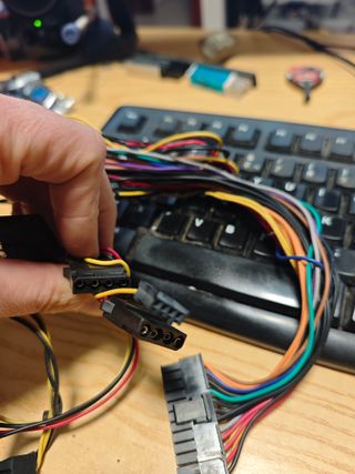 Fuente Alimentación B-MOVE 500W ATX