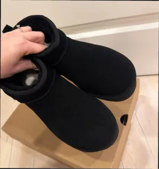 Botas UGG Ultra Mini Plataforma Talla 37