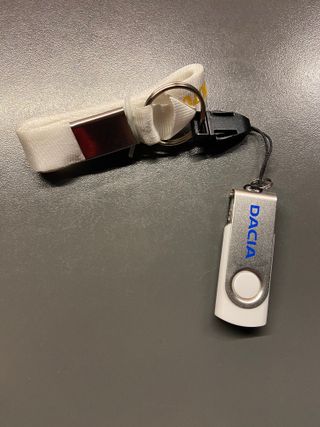 Chiavetta USB Renault