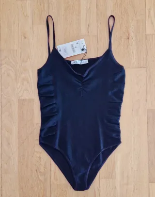 Body Zara negro Talla M