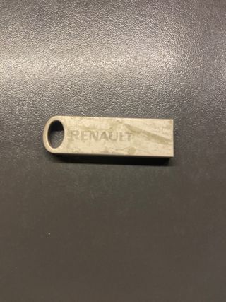 Chiavetta USB Renault