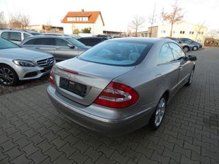 Mercedes-Benz CLK 2004