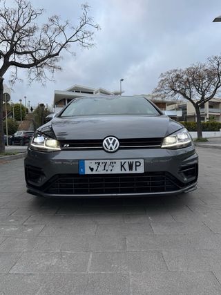 Volkswagen Golf R 300cv