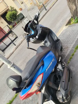 Sym Joymax 300i ABS Scooter Automático azul