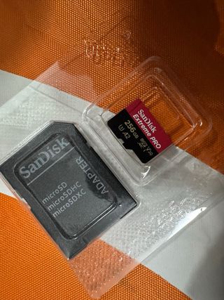 DJI Mavic 2 Zoom con Kit Vuela Mas y Accesorios