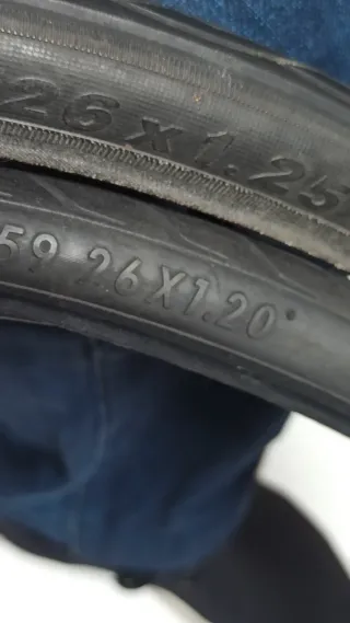 Cubiertas de carretera B'TWIN