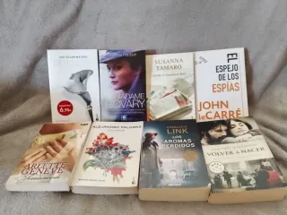 Lote 40 novelas de bolsillo