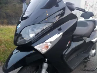 Maxi Scooter Piaggio XEvo