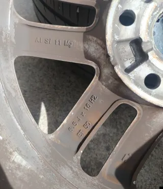 Llantas Volkswagen  Touran / Golf  "16 ET50 5x112