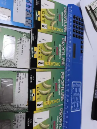 Anzuelos montados feeder inglesa gusano maiz