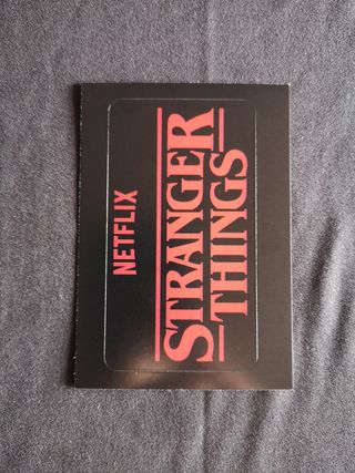 2 Maxi Stickers Panini Stranger Things