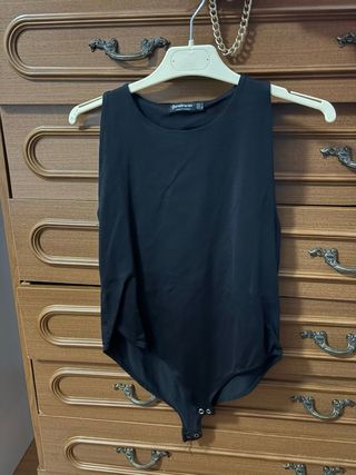 Body negro Stradivarius Talla L