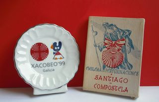 Plato conmemorativo del Año Santo Xacobeo 1999