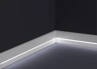 Battiscopa LED polimeri da 2 metri nuovo