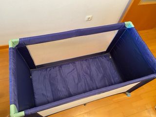 Cama infantil portátil plegable