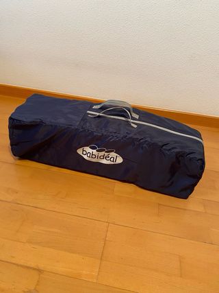 Cama infantil portátil plegable