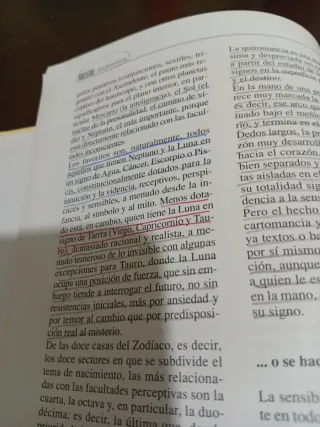 El Lenguaje Secreto del Tarot (Spanish Edition)