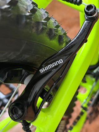 Bicicleta MTB Rockrider 27.5 Fluor