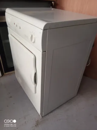 Secadora de ropa Edesa Efficient 6 kg