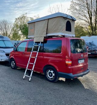 Cama techo DomiGo Camper + barras sujección Thule