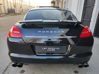 Porsche Panamera Turbo