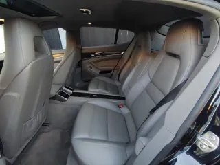 Porsche Panamera Turbo