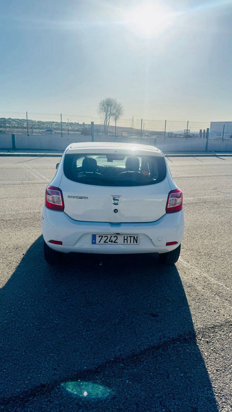 Dacia Sandero 1.2 Base 2013, foto 5