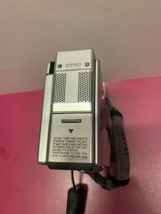 Videocámara JVC 100x con Docking Station y Mando