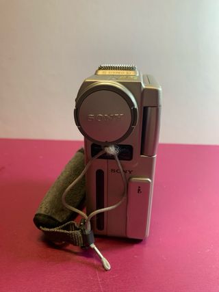 Videocámara JVC 100x con Docking Station y Mando