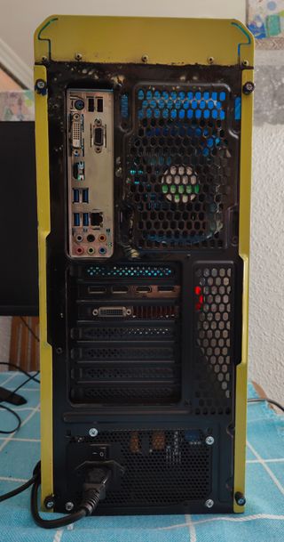 PC Gaming i7 GTX960 16GB RGB Pokémon Win10 PC-222