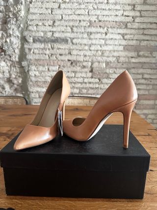 Zapatos tacón Zara nuevos