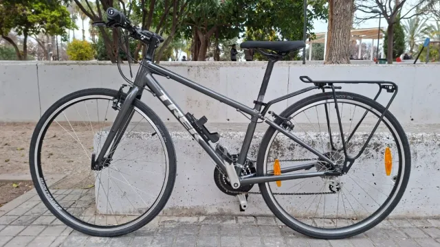Bici Trek Híbrida Gris Talla S
