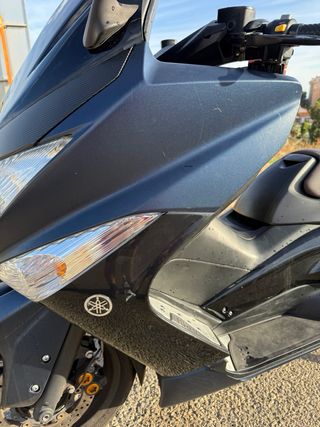 Yamaha T-Max 500 Negra