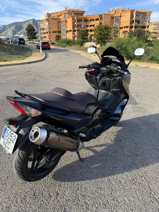 Yamaha T-Max 500 Negra